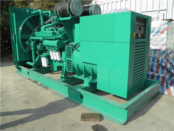 马山发电车出租-柴油发电机散热器怎样散热