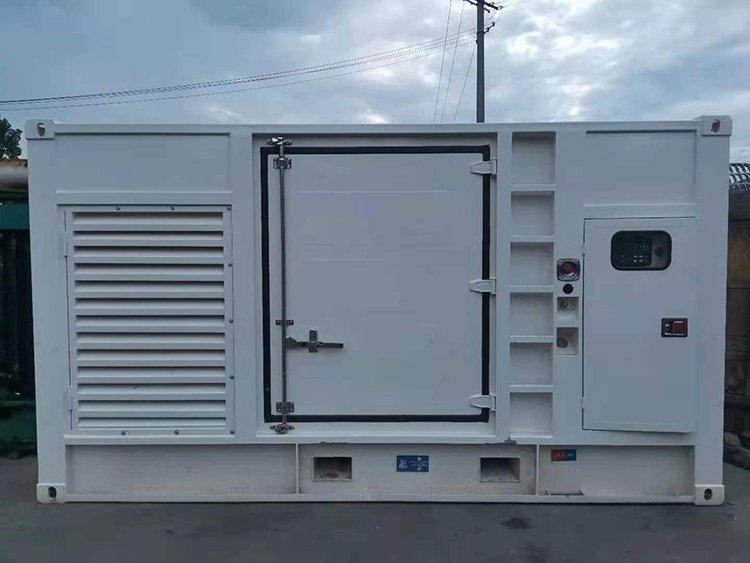 马山控制系统的品牌和价格会影响柴油发电机的性能吗？