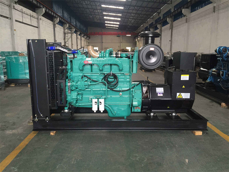 马山柴油发电机用什么控制系统好一些？