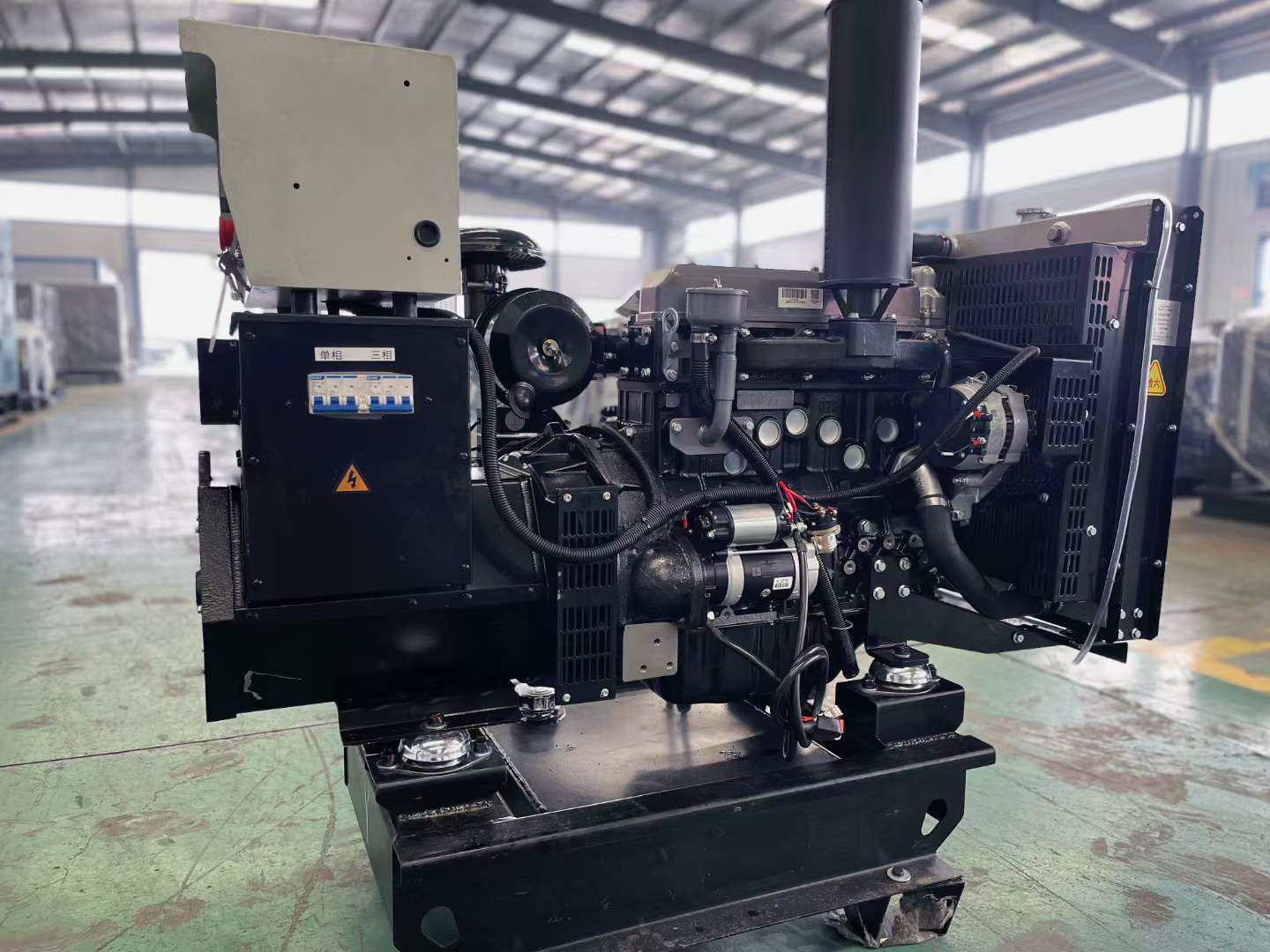 马山如何降低电感性负载对发电机的影响？