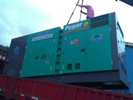 马山柴油发电机组转速不稳定时，如何对发动机进行维护？