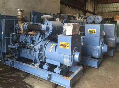 马山柴油发电机如何测试电流大小？