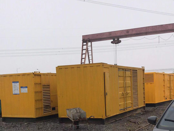 马山100kw柴油发电机组每小时油耗？