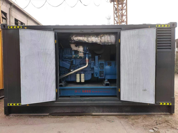 马山柴油发电机组的电瓶应该如何选择？