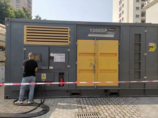 马山500KW发电机组冬季应该配多大的启动电瓶？